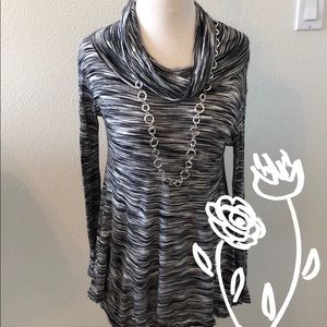 Ladies Lightweight Long Sleeve Top